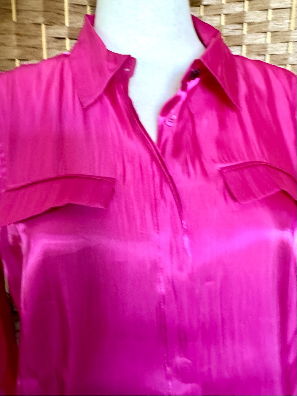 NWT DKNY hot pink button front shirt L - Picture 3 of 11